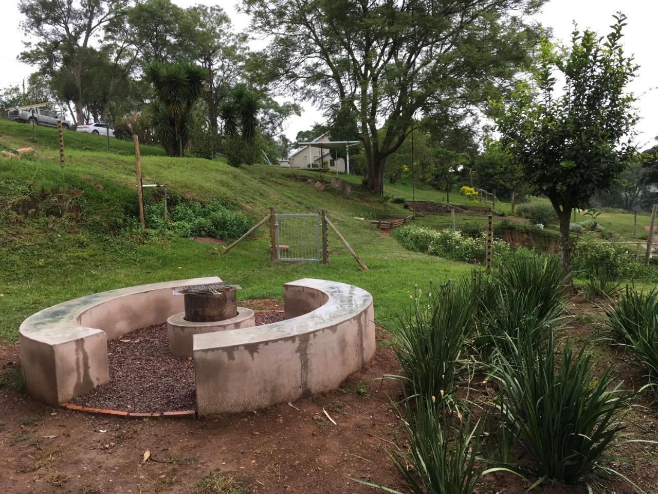 Cavalo Guesthouse & Equestrian Estate Drummond 外观 照片
